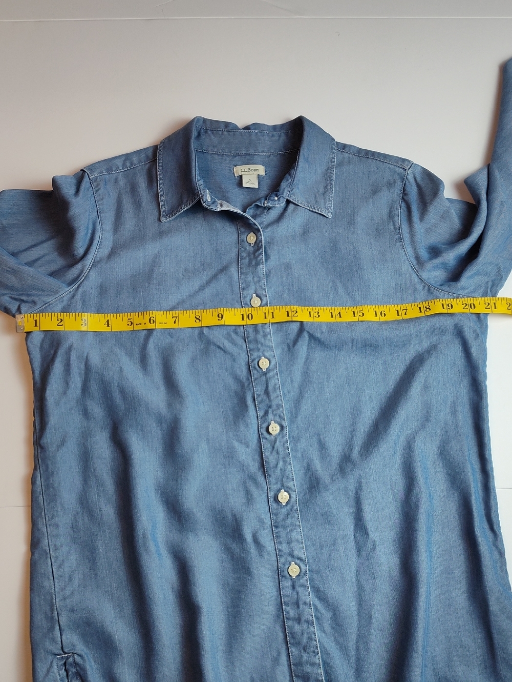 L.L. Bean women’s long sleeve button-down shirt, size S 100% Tencel Lyocell - Picture 4 of 7